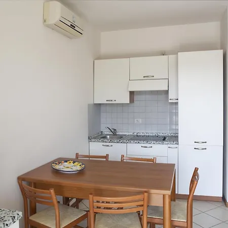Molino Aparthotel 3*
