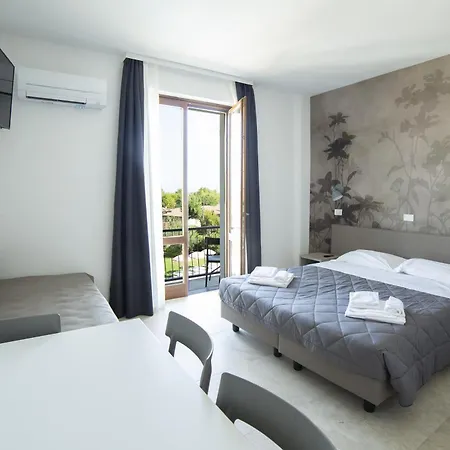 Molino Aparthotel 3*