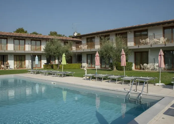 Molino - 4*
